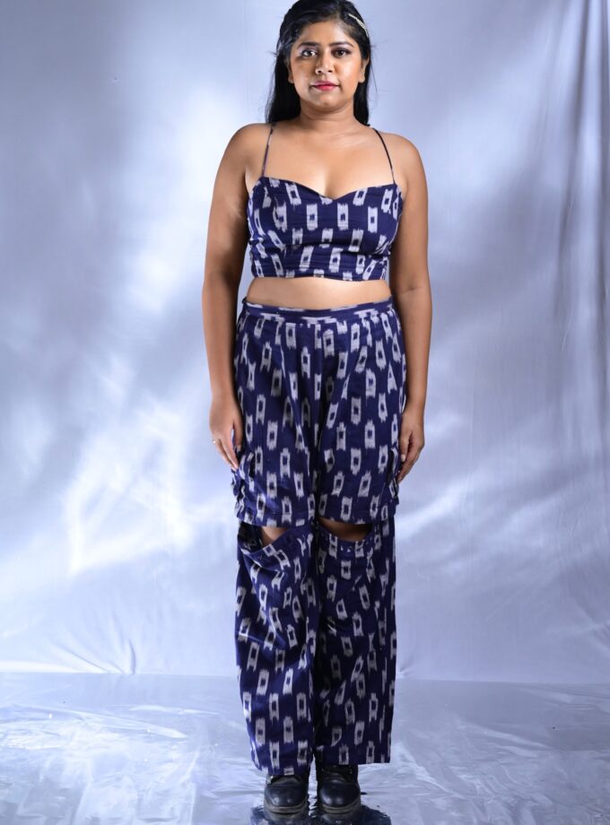 Xe Convertible Cargo